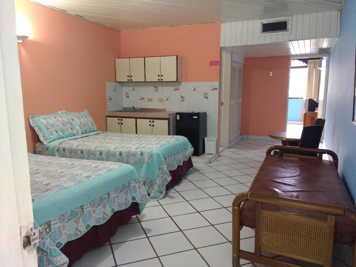 Apartahotel Miramar San Andres  Exterior photo
