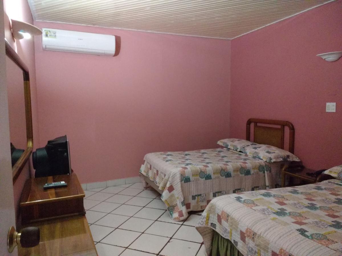 Apartahotel Miramar San Andres  Exterior photo
