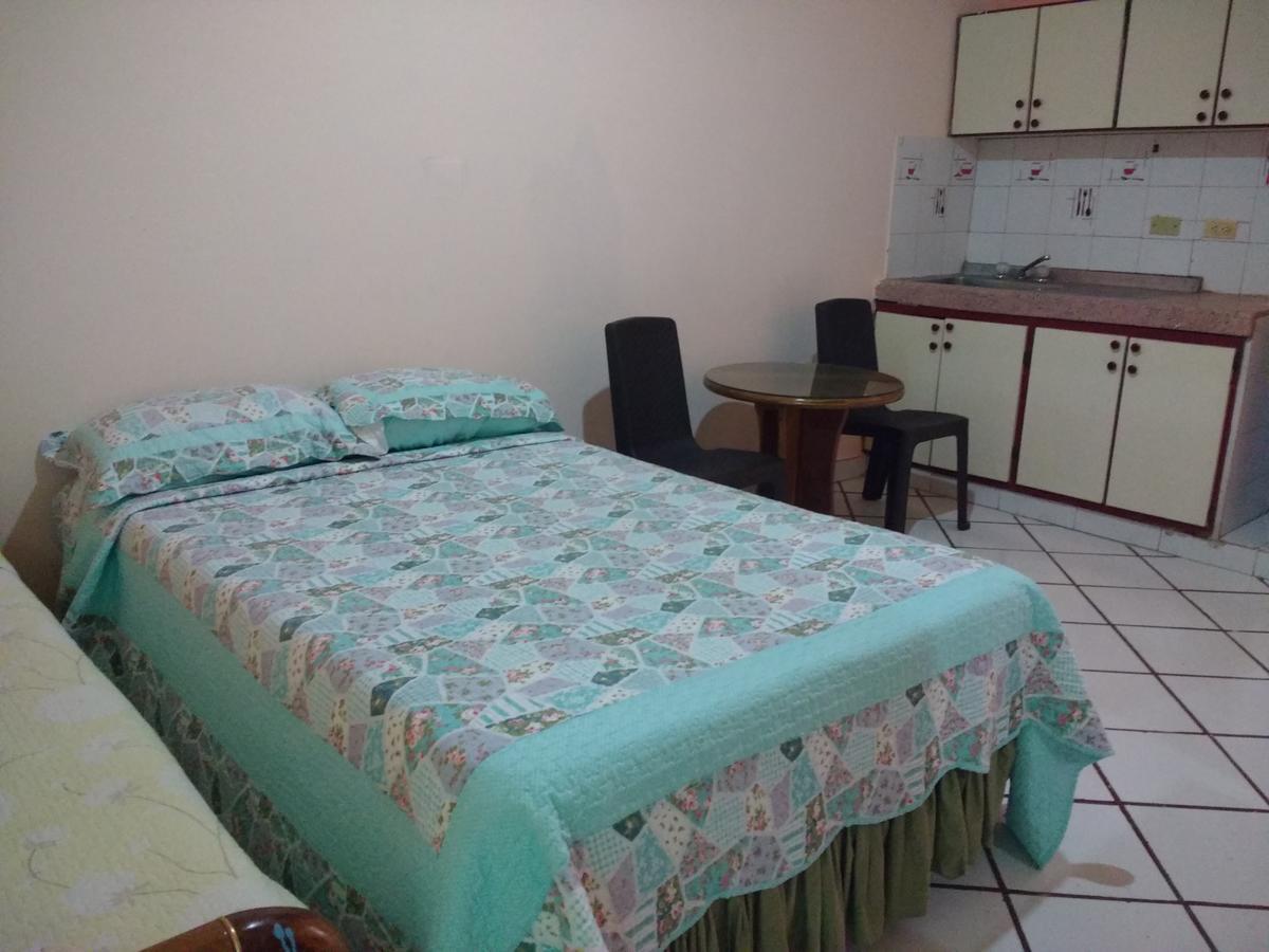 Apartahotel Miramar San Andres  Exterior photo