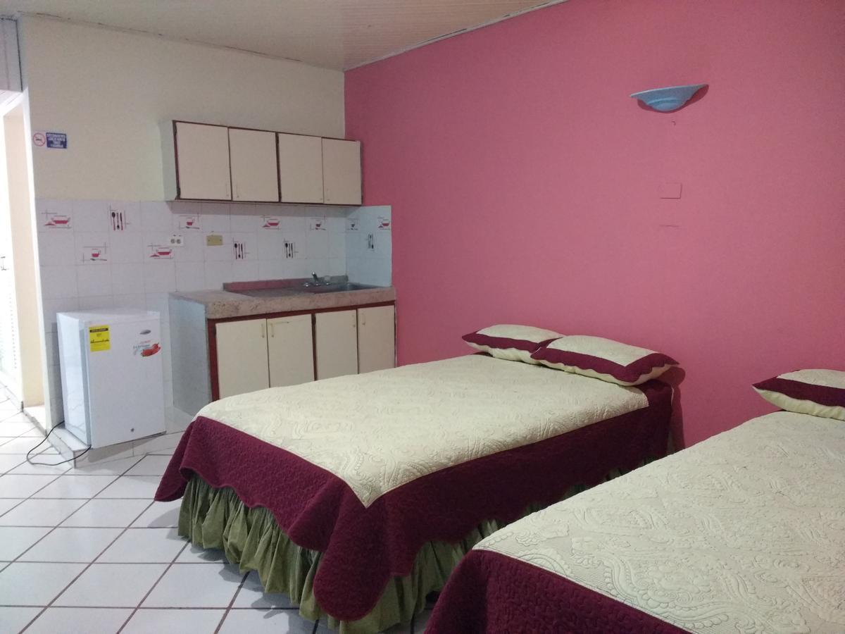 Apartahotel Miramar San Andres  Exterior photo
